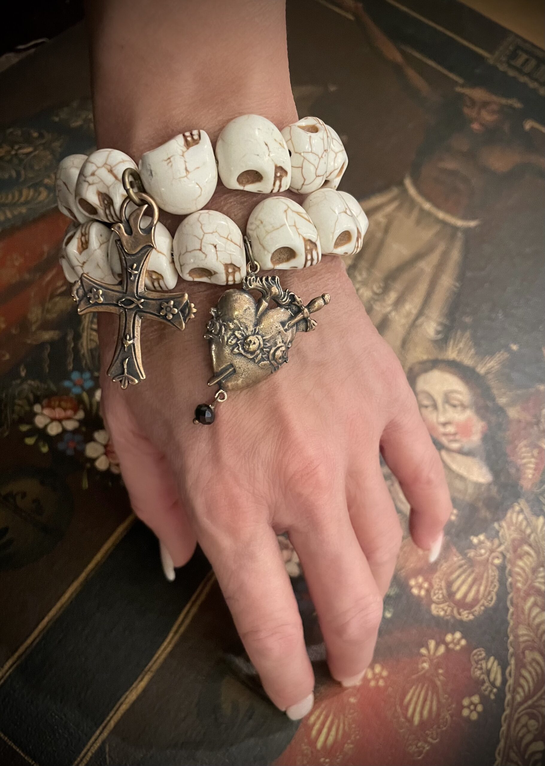 Rubber cord skull bracelet - Alexander McQueen - Men | Luisaviaroma